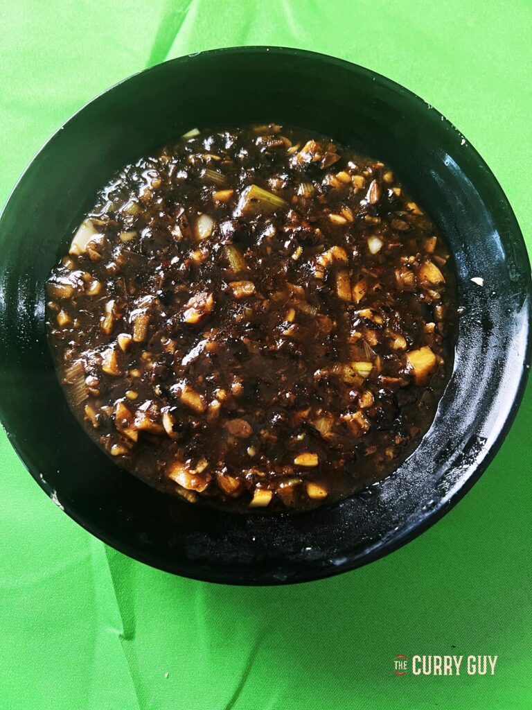 Sauce aux Haricots Noirs | Le Guy du Curry