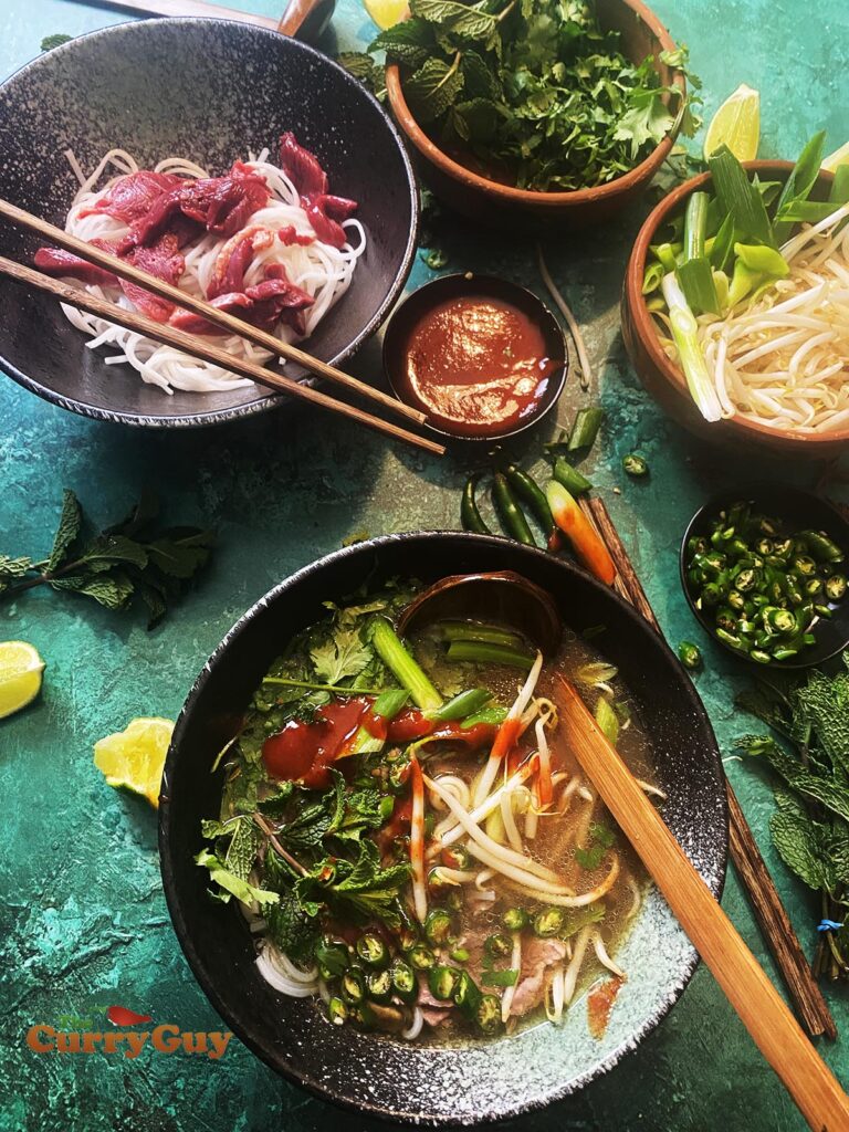 Recette de Pho au Canard | Soupe de Nouilles au Canard Sauvage Vietnamienne | Curry Guy