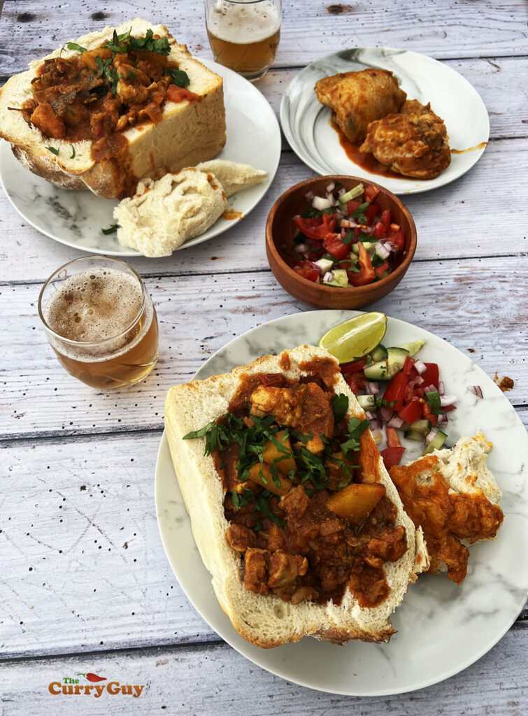 Recette de Bunny Chow | Curry de poulet à la mode de Durban
