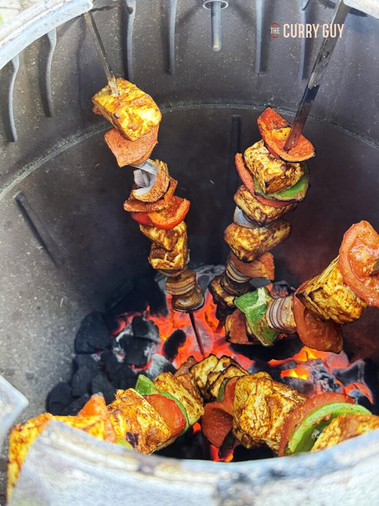 Paneer Tikka | Brochettes de Paneer et de Légumes