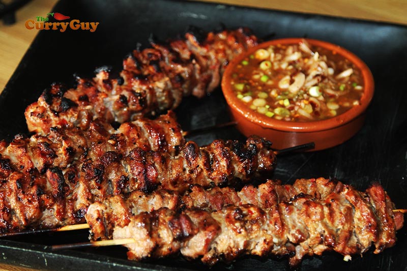 Brochettes de Porc Thaïlandaises | Recette Authentique de Porc Thaï