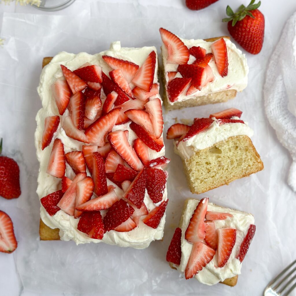 Gâteau à la vanille et aux fraises – Les douceurs salées