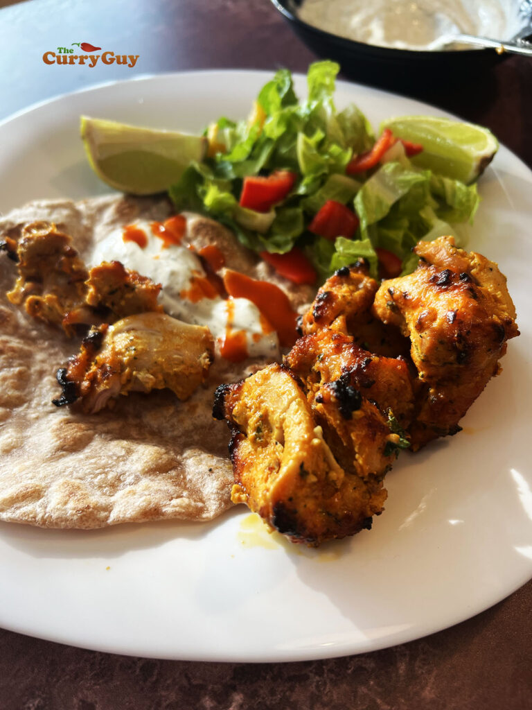 Recette de Brochettes de Poulet Afghan | The Curry Guy