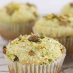 Muffins aux Pistaches Faciles avec Mélange de Pudding