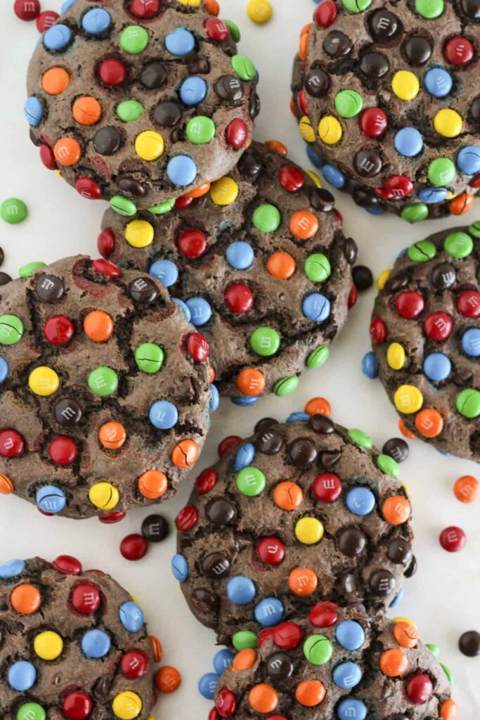 Biscuits au chocolat préférés avec des M&M’s